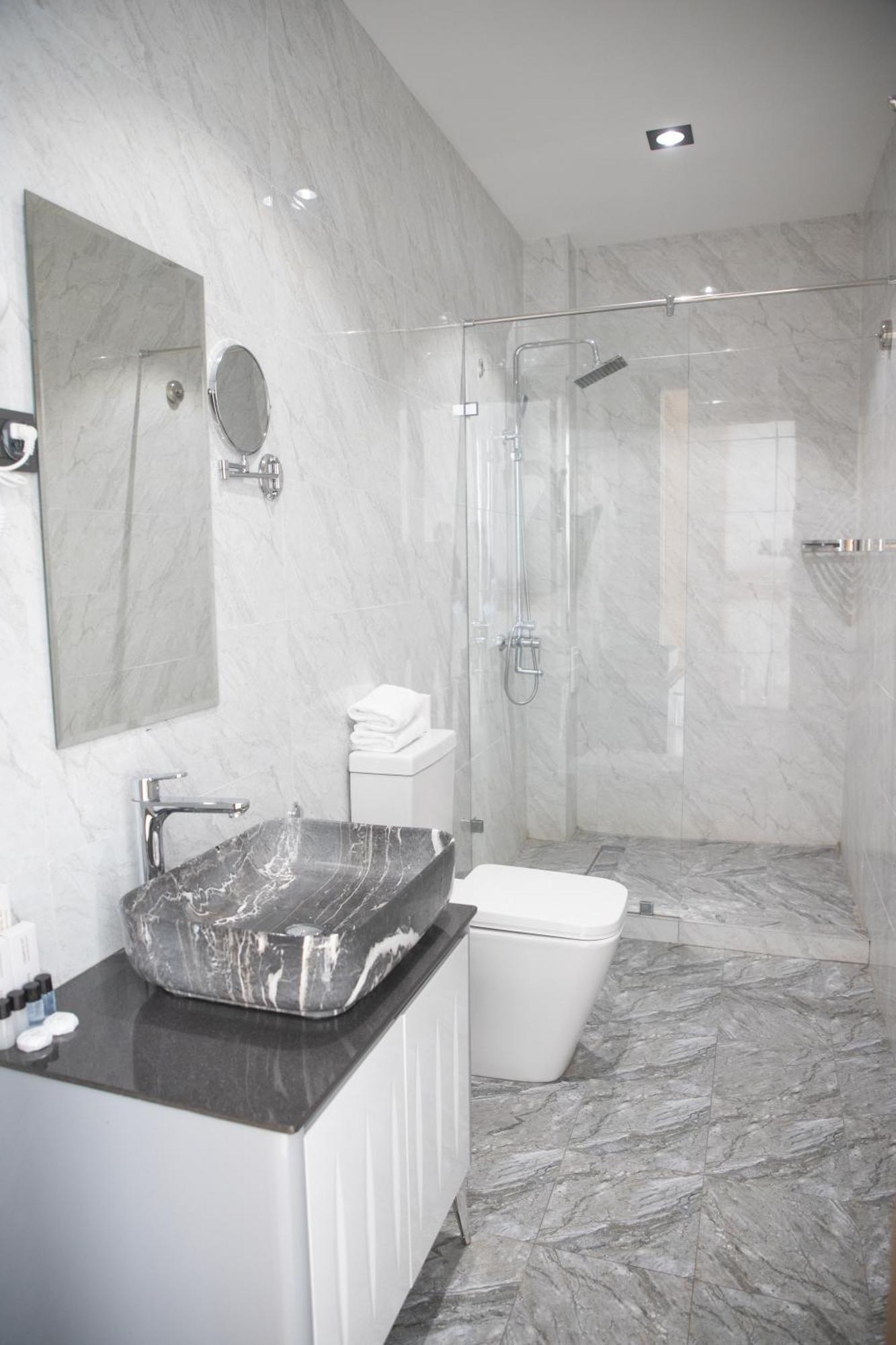 Hotel Marwa Tashkent Pool&Spa Buitenkant foto